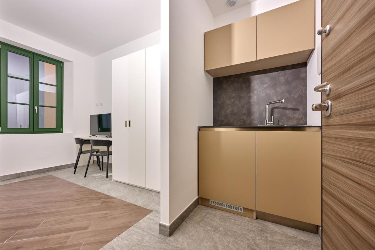 Ca Del Lasco - Modern Apartments In Classic Villa Bellano Ngoại thất bức ảnh